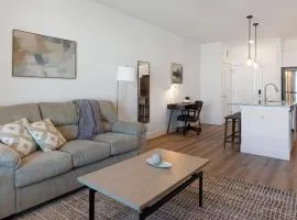 Landing Incredible 2BD Gym Clubhouse