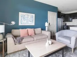 Landing Amazing 1BD Clubhouse Gym