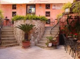 伊尔巴洛克酒店