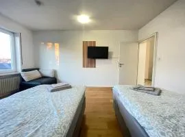 Miracle 6 Betts Apart mit Parkplatz