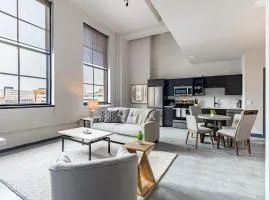 Landing Beautiful 1BD Gym