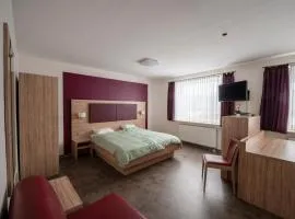 pale - Sleeping & Living