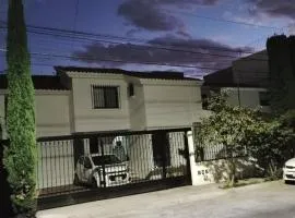 habitación independiente con entrada independiente