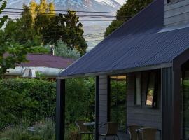 Lucky's Hostel，位于普孔的宠物友好酒店