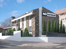 ND Hoteles，位于瓦尔德莫罗的酒店
