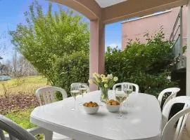 T3 chaleureux avec terrasse et piscine chauffée