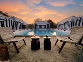 Badi Meadows By Wilkisto Near Fatehsagar Lake，位于乌代浦的酒店