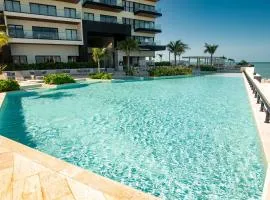 Beautiful 2BR Condo with unforgettable ocean views Yucalpeten Marina Resort