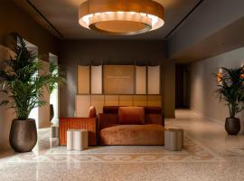 Palazzo San Gottardo Lake Como, a Radisson Collection Hotel，位于科莫的酒店