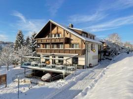 Hotel Waldeck mit Restaurant "Florian'S"，位于费尔德伯格的酒店