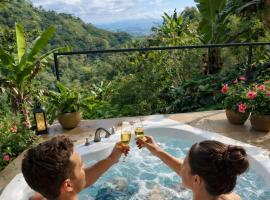 Kayala Domes - Unique Luxury Domes in the Mountains，位于La Ese的酒店