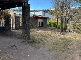 Villa Pellegrini，位于特拉皮奇的酒店