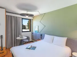 埃武拉宜必思酒店