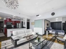 Modern Beltline Escape Sky-High Views DT Views