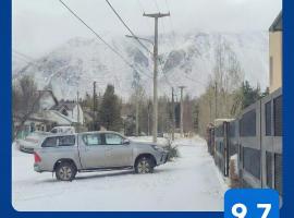 Complejo de Departamentos Lahuan，位于埃斯克尔的住宿