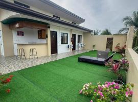 Mimi's Inn，位于Looc的酒店