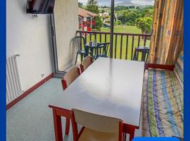 ECHALAR Piscine Vue Montagnes，位于Souraïde的酒店