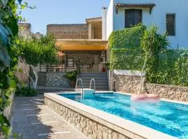 Villa Zambia with Private Pool and BBQ