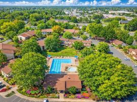 Modern 3BR 2 bathroom Near High Point University & Market Sleeps 6，位于海波因特的酒店