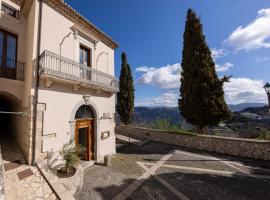 Locanda Severino，位于Caggiano的酒店