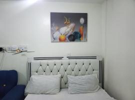 Velour Spacious Suites，位于Rungiri的酒店
