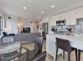 Spacious Apt Downtown