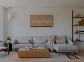 Cozy 2 bedroom ice fishing&skiing