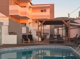 Coralli Beach Hotel，位于库基尼坎尼奥的酒店