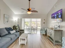 Beach Days and Poolside Fun! Englewood Home with Yard