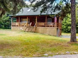 Relaxing 3BR | Fireplace | Deck | Fire Pit