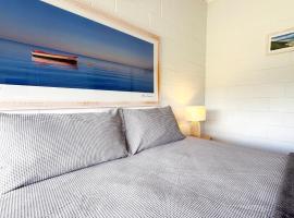 Coastal Breeze Holiday Units，位于金斯科特的酒店