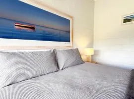 Coastal Breeze Holiday Units