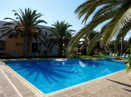 Lycasti Maisonettes