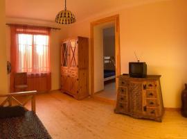 Byurakan Boutique Art-Hotel，位于Byurakan的酒店