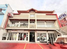 SANJH Island Hotel powered by Cocotel，位于Roxas的酒店