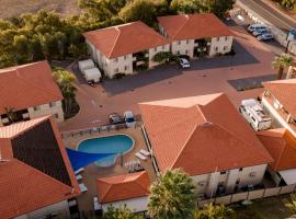 卡尔巴里埃吉度假村，位于卡尔巴里的酒店