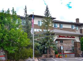 Hampton Inn & Suites Flagstaff - West，位于弗拉格斯塔夫的酒店