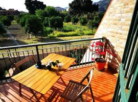 Casa dei Fiori con la vista a Taormina，位于斯基索的酒店