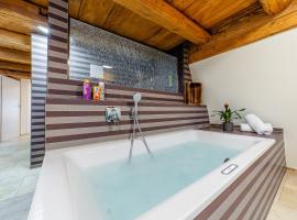 Wellness Apartment Suite "Paradies Suite"，位于施帕尔特的酒店