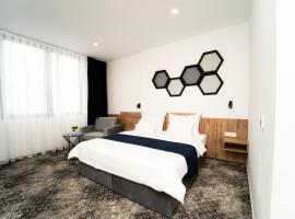 Hotel Karting，位于莫斯塔尔的酒店