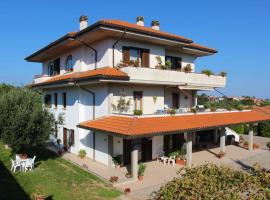 Il Roseto di Daniela，位于蒙蒂菲阿斯科尼的酒店