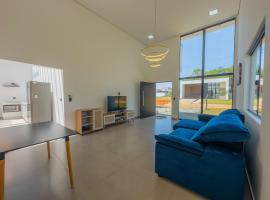 Ninho Verde II - Casa com Hidromassagem e Piscina，位于Pardinho的酒店