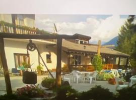 Vecchia fattoria，位于洛雷托的酒店