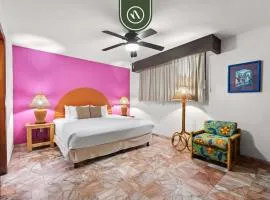 Costa Sur Suite 2 - Oceanview 1 BR Condo - Pool - Cleaning Included