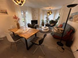 Pool & Lake Holiday Home，位于马克莱贝格的酒店