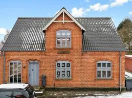 Holiday Apartment In Scenic Surroundings