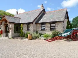 Tennox Boathouse - Ukc4438