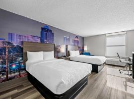 Clarion Pointe I-85 High Point - Archdale，位于Westwood的酒店