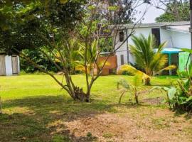 Villa 1200m2 de jardin "100m plage"，位于克里比的酒店