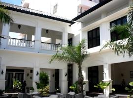 Colonial Hotel Makassar，位于Jongaya的酒店